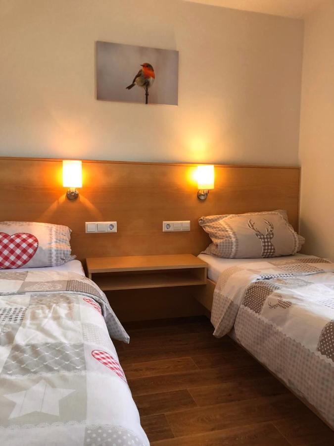 Ferienhaus Moni Mit 2 Separaten Wohnungen Am Silbersee Frielendorf Εξωτερικό φωτογραφία